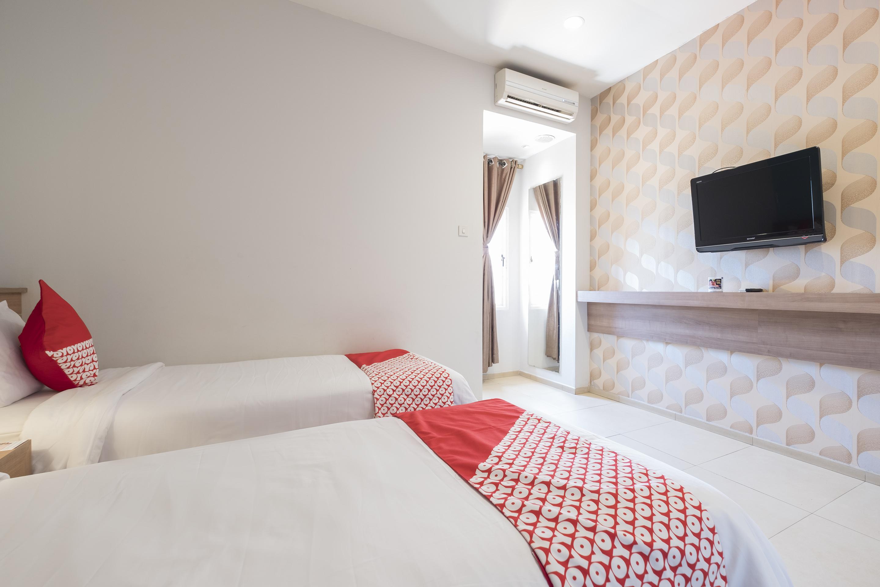 Aswin Hotel And Spa Макасар Екстериор снимка