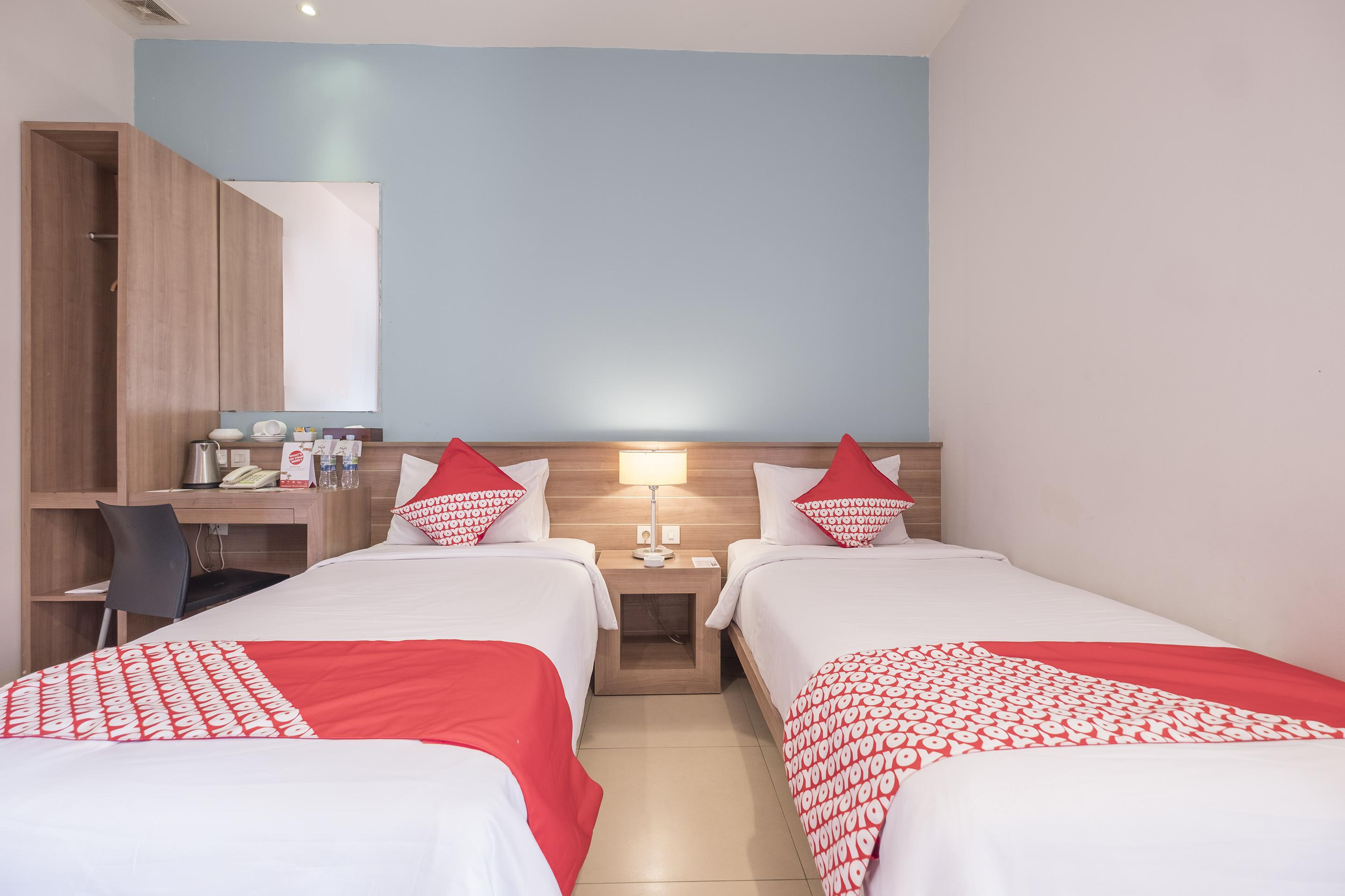 Aswin Hotel And Spa Макасар Екстериор снимка