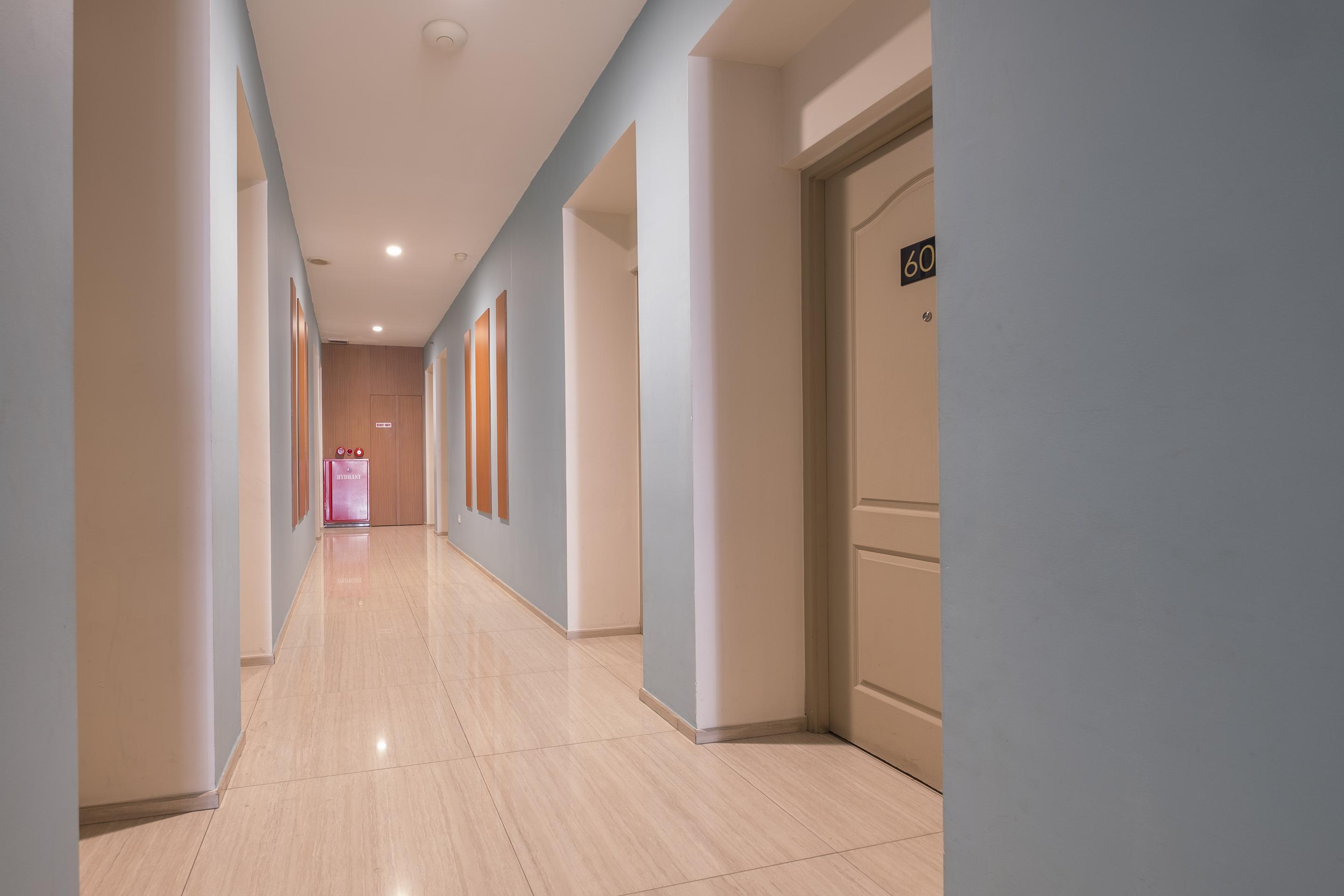 Aswin Hotel And Spa Макасар Екстериор снимка