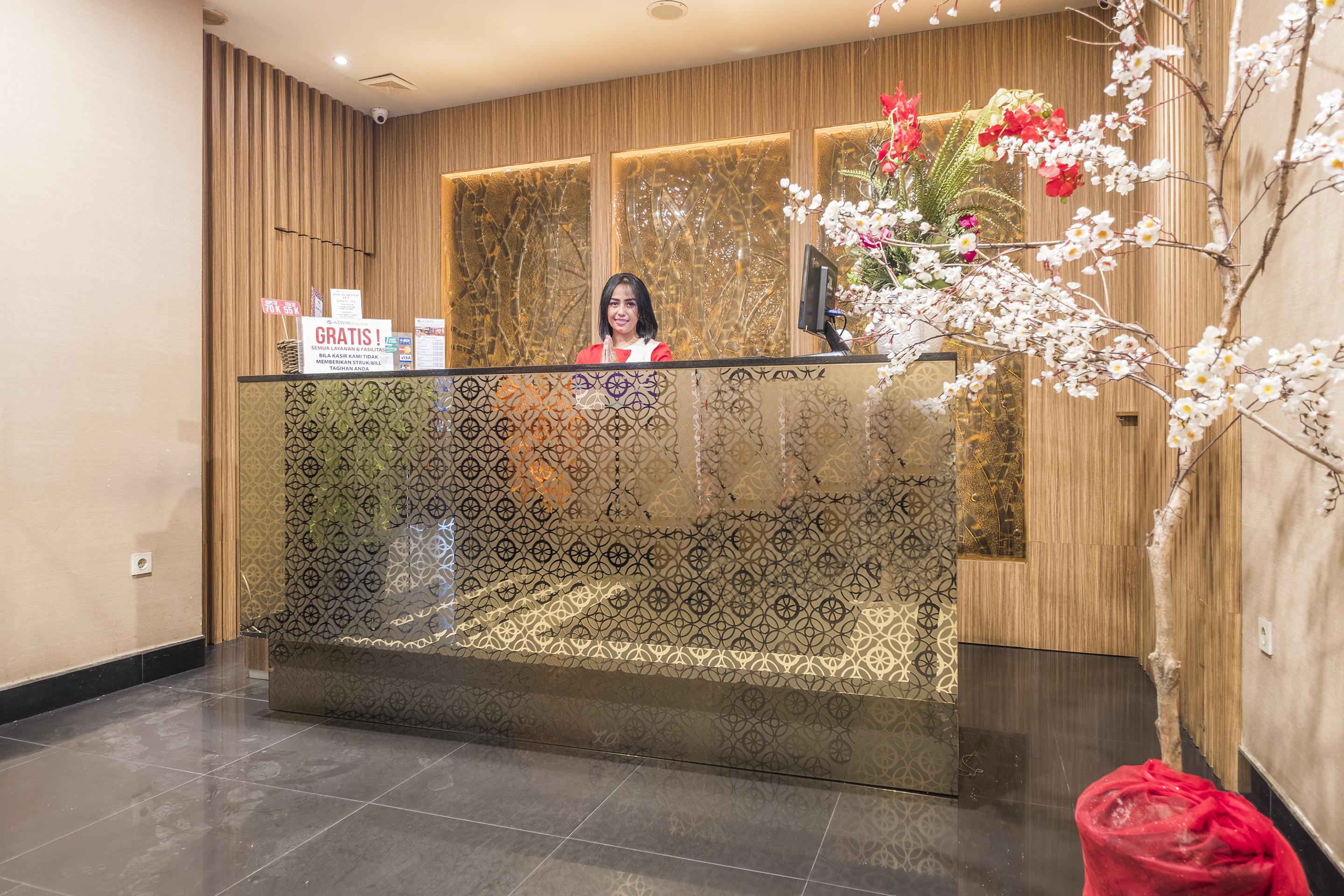 Aswin Hotel And Spa Макасар Екстериор снимка